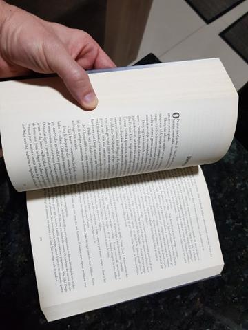 A Guerra dos Tronos Livro Um - Foto 4
