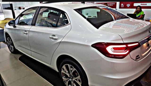 CITROEN C4 LOUNGE SHINE THP 173 FLEX AUT - Foto 6