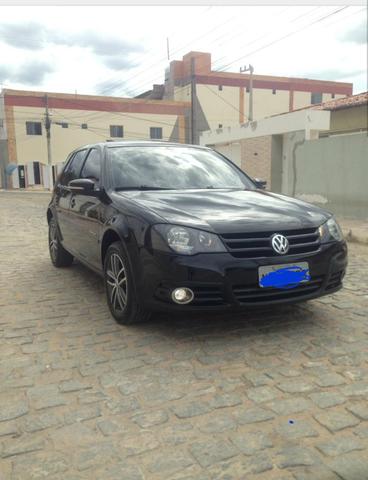 Vendo ou troco Golf por carro de menor valor - Foto 3
