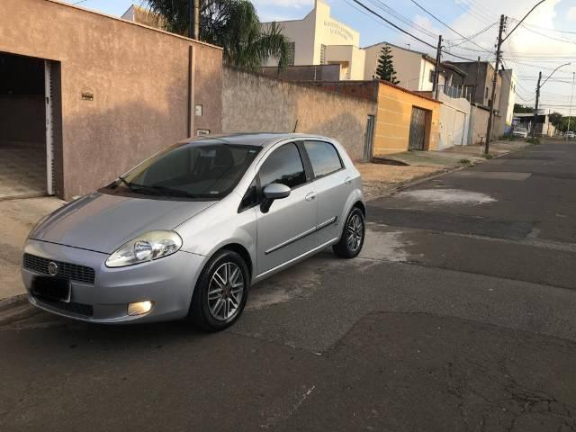 Fiat Punto essence 1.6 16v - Foto 4