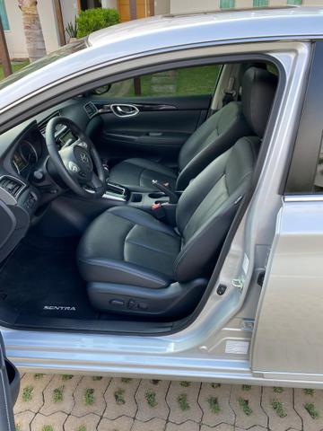Nissan sentra sl 2.0 top com teto - Foto 16