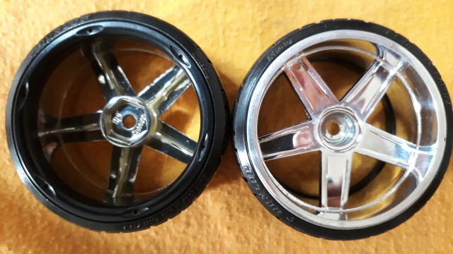 Rodas e pneus HPI Racing originais drjft LP 35