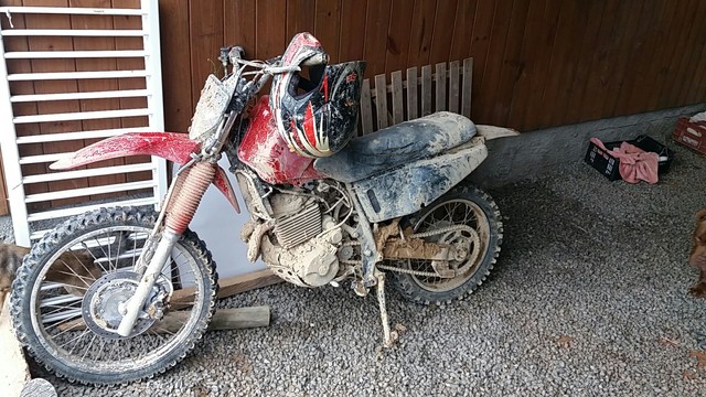 VENDO SAHARA 350 TOP MOTOR BATERIA NOVA BOTÃO DE LIGA NOVO