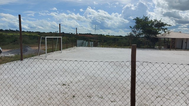 Vendo ou troco lote em condomínio de sítio Elias Figueiredo.