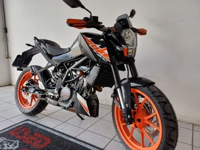 Duke 125 best sale olx