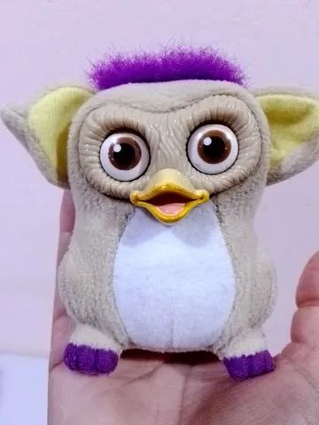 Pelúcia furby musical da coleção McDonald's de 2006