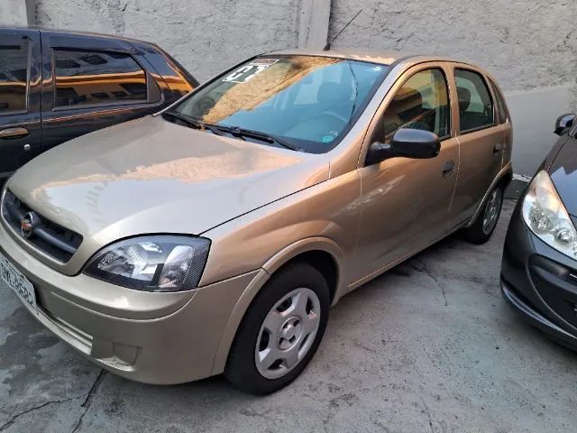 Comprar Sedan Chevrolet Corsa Sedan 1.8 4P Maxx Flex Bege 2007 em