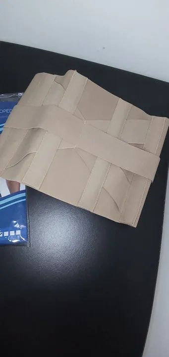 Cinta colete com barbatana. Marca: GLC ortopedia .Tam. P flexivel ( Novo). - Foto 4