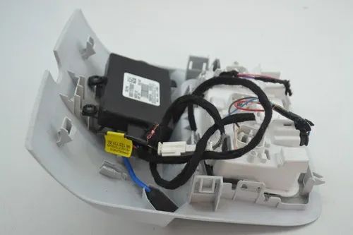 Luz Interna Cortesia Teto Peugeot 2008 2018 Original - Foto 4