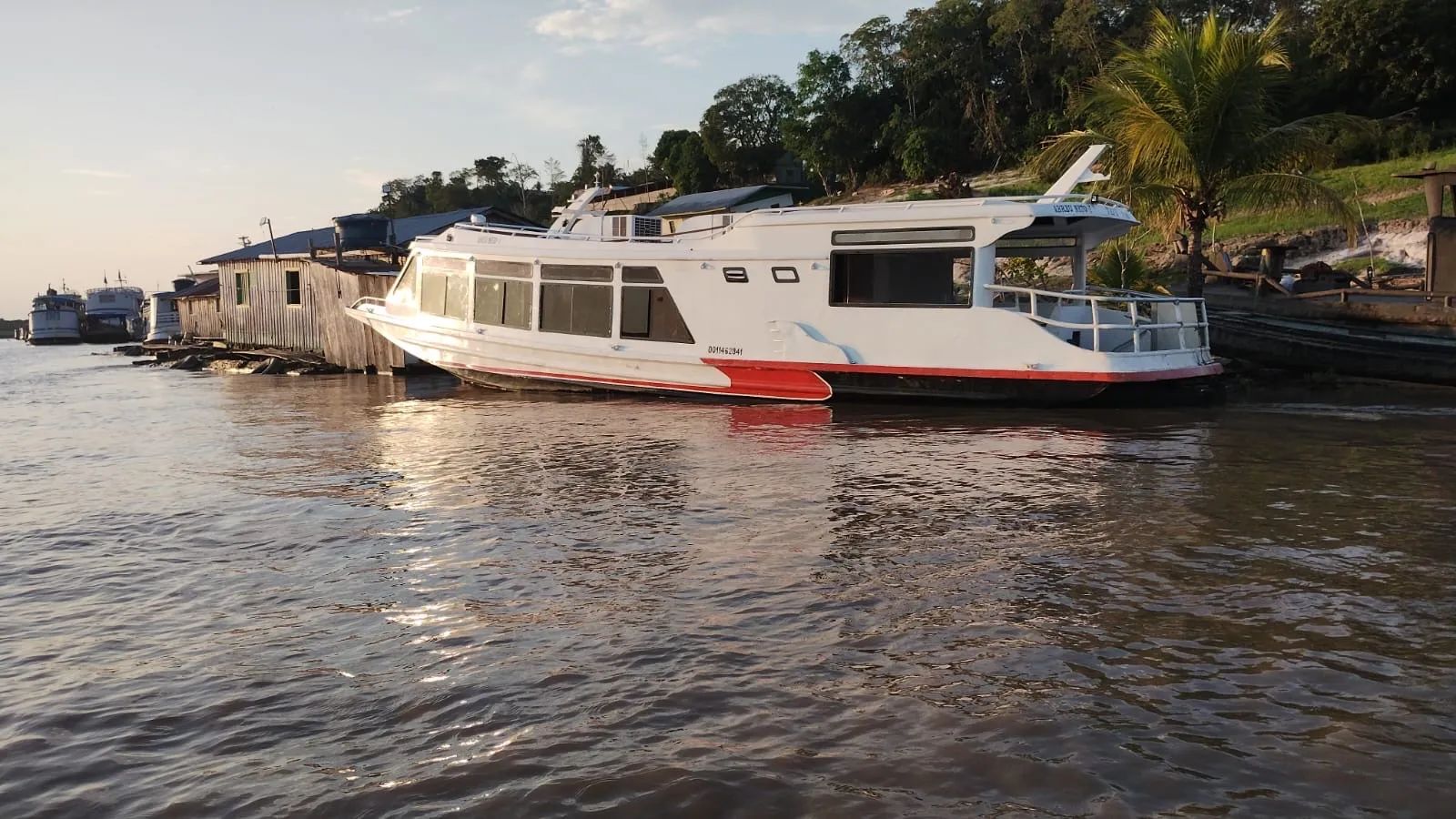 Lancha Expresso de Passageiros  - Foto 3