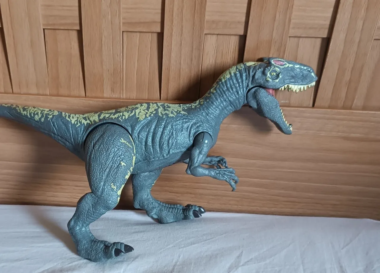 Alossauro Jurassic world dinossauro Mattel