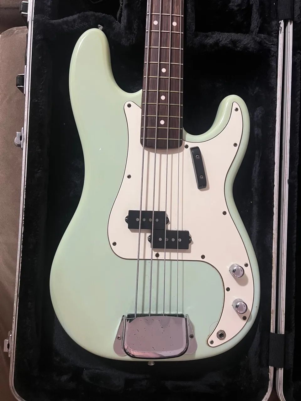 Baixo Fender Precision - Foto 5