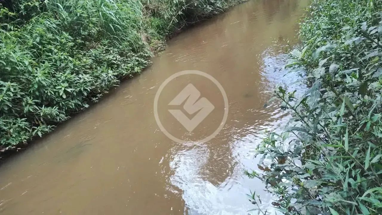 Chácara de 6,080 m2 em Varjão 7 km de chão e de Varjão, casa com 3 quartos e 2 suite codig - Foto 4
