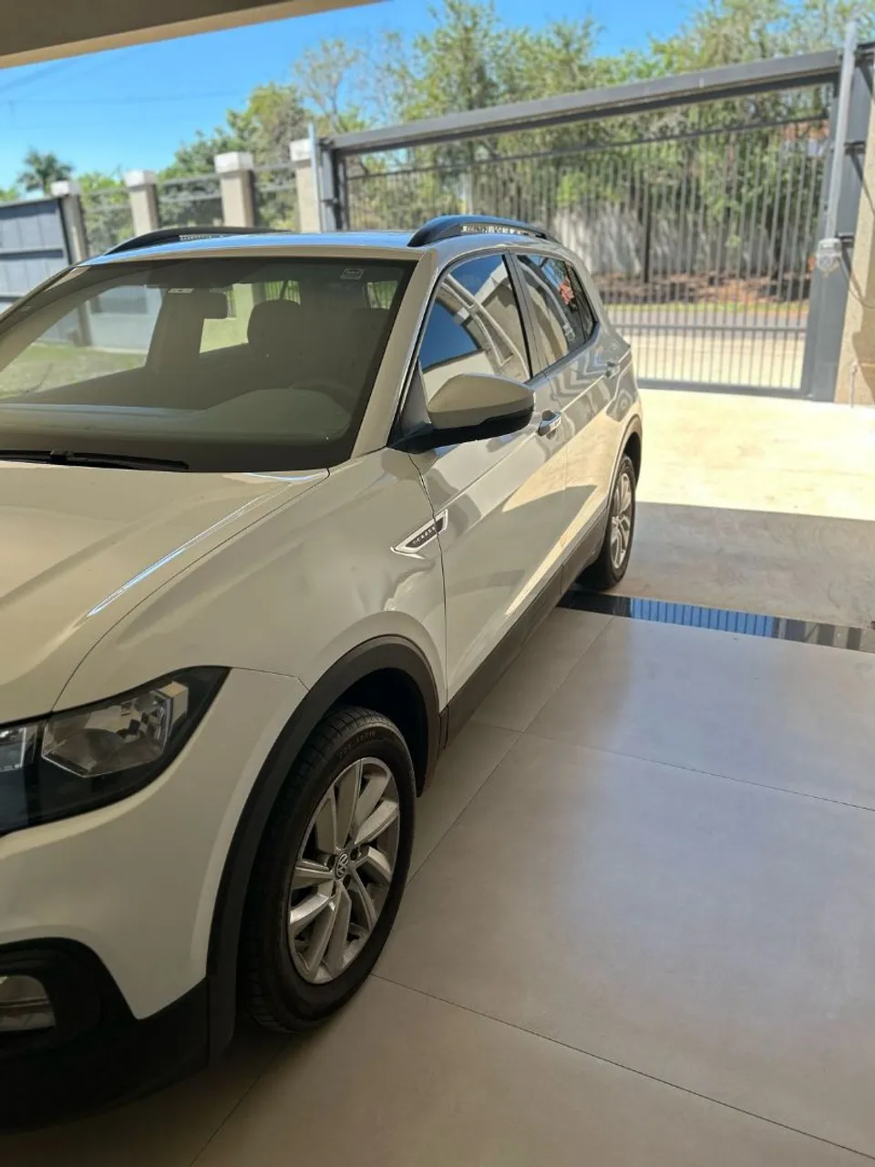 T Cross 2020.