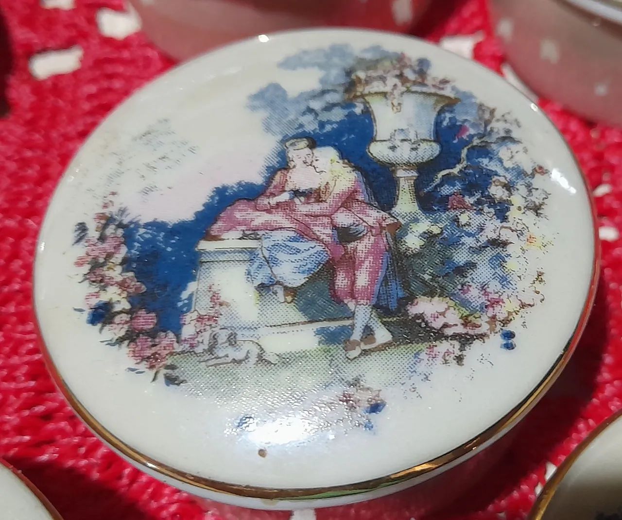 Conjunto de 6 Caixas de Porcelana com Decoração - Foto 3