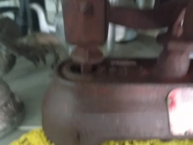 balança antiga pequena 1 kilo  barzon  - Foto 3