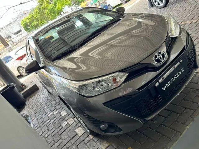 YARIS 1.3  XL 2019 - COM APENAS 35 KM - OPORTUNIDADE!!!!
