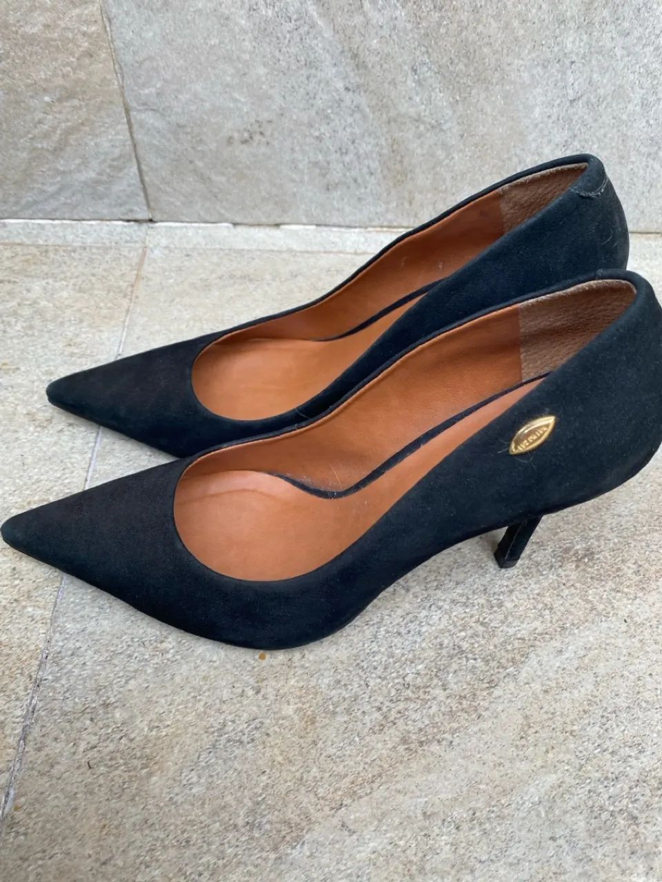 Scarpin Preto da Luz da Lua.  - Foto 3