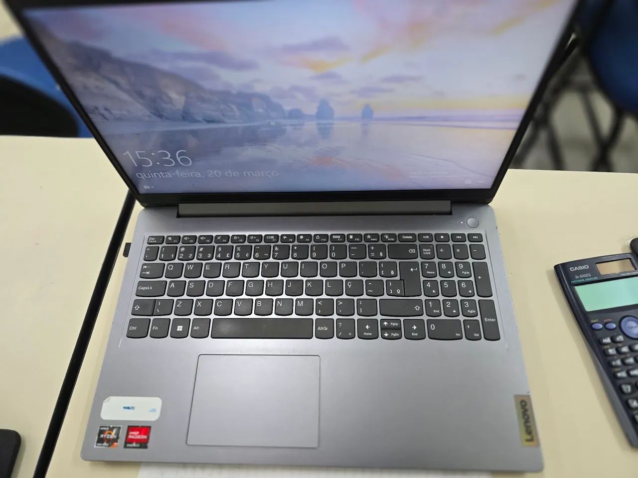 Notebook Lenovo - Ryzen 7 5700U  - Foto 2