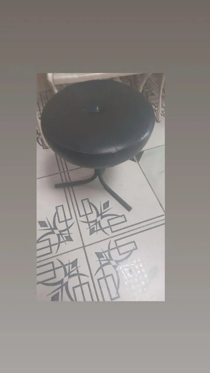 Banqueta Preta
