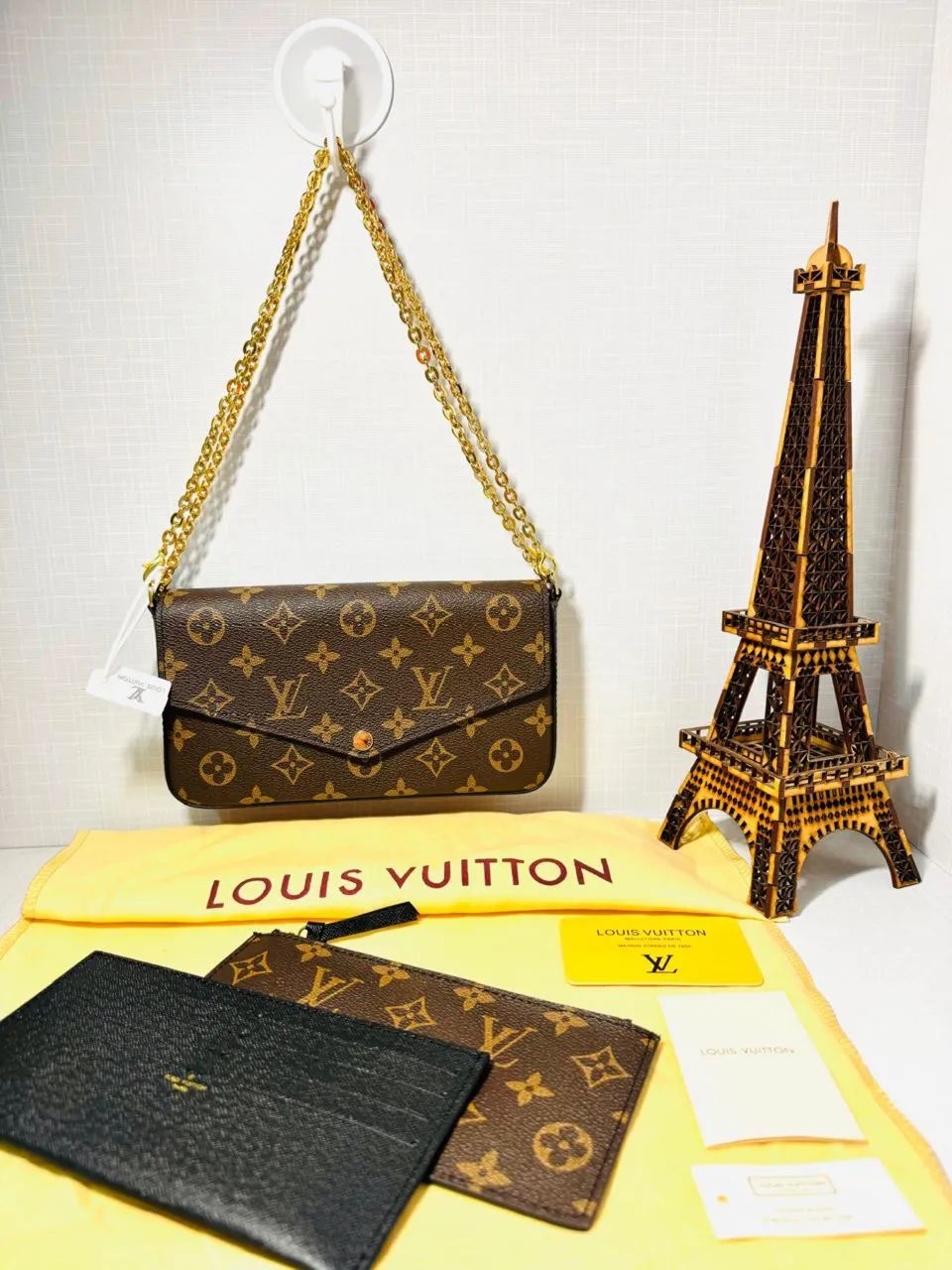 Clutch bag louis vuitton monogram