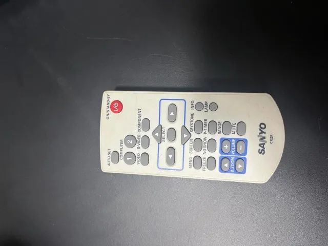 PROJETOR SANYO -PLC-XU78 - Foto 2
