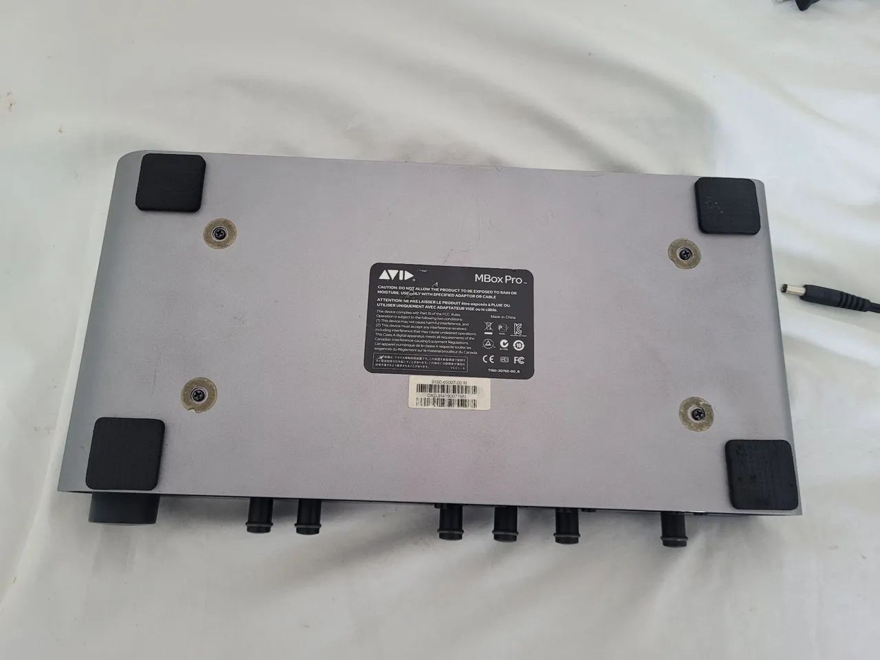 Placa de Áudio Avid 63825094858497123