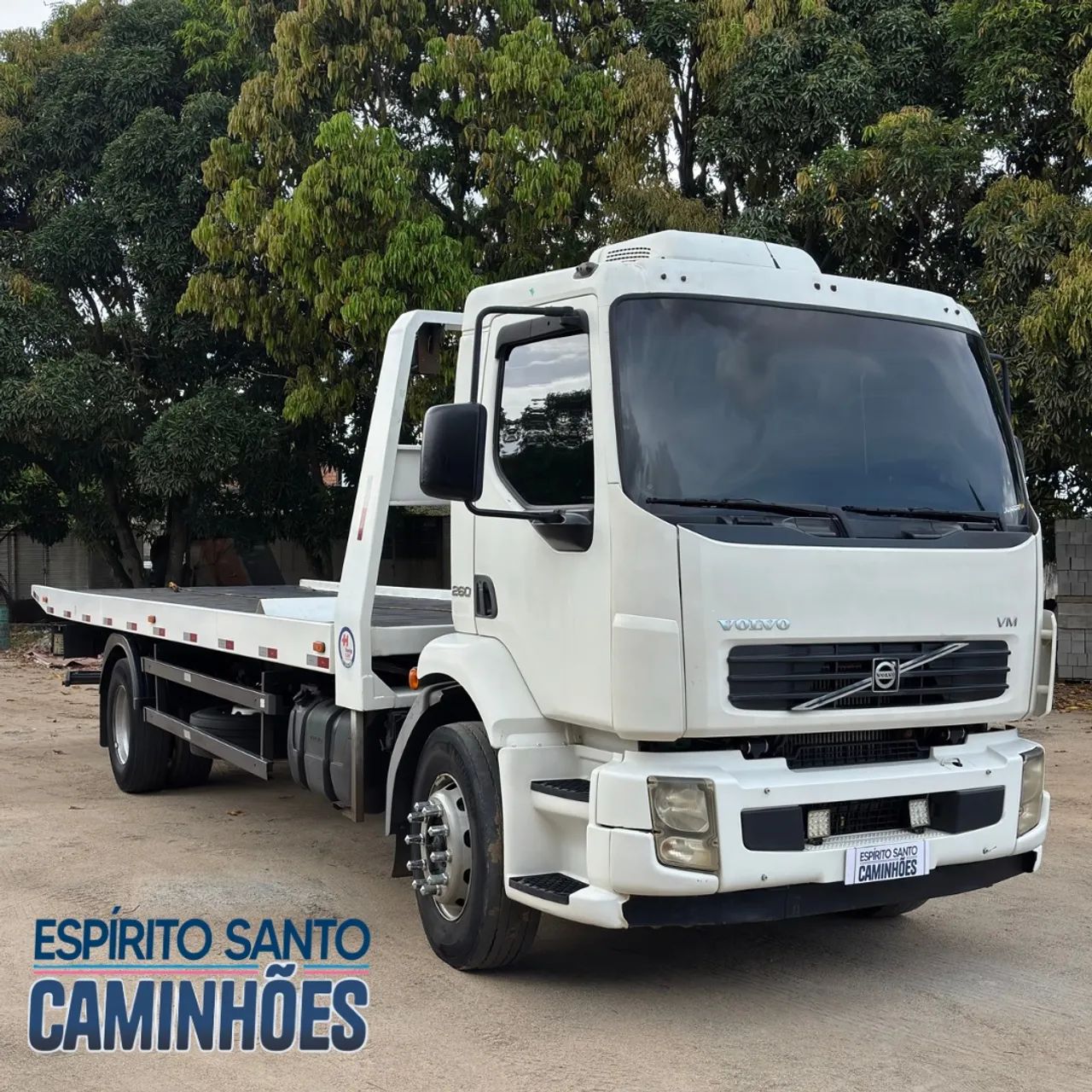 Caminhão Volvo VM 260 - 2011 - Foto 2