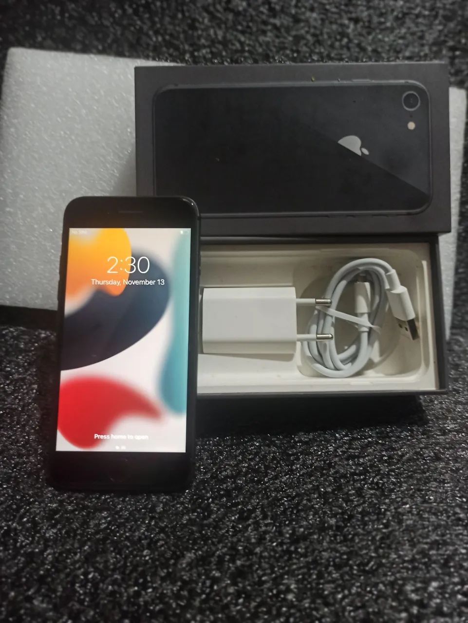 iPhone 8 64Gb cinza - Celulares e Smartphones - Barbalho, Salvador