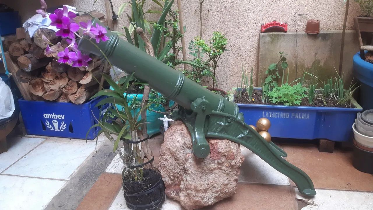 Canhão decorativo ferro fundido 