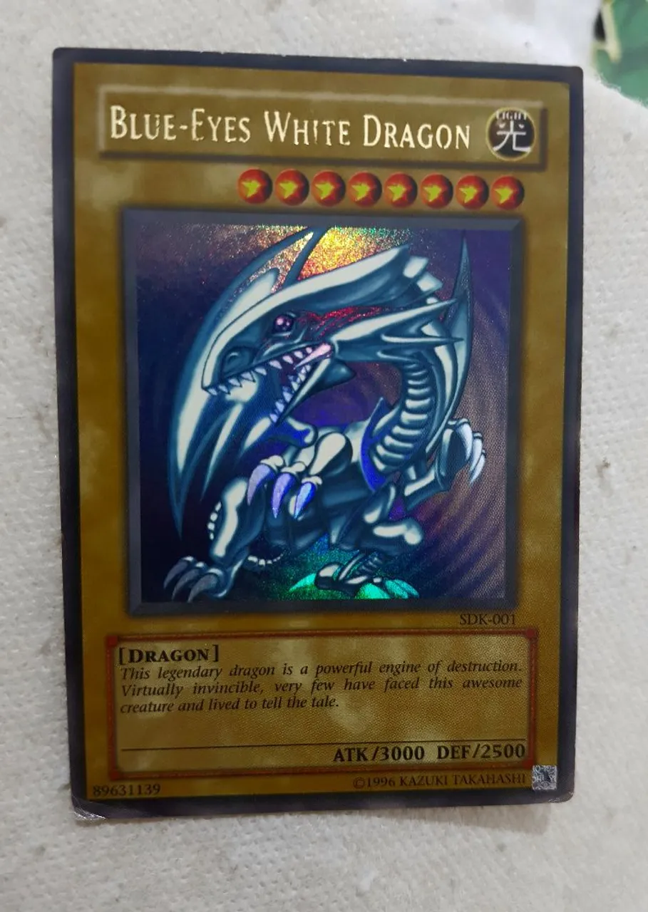 Yugioh Blue-Eyes White Dragon SDK 001! - 1ª Edição Escrito em Dourado Original Raríssima