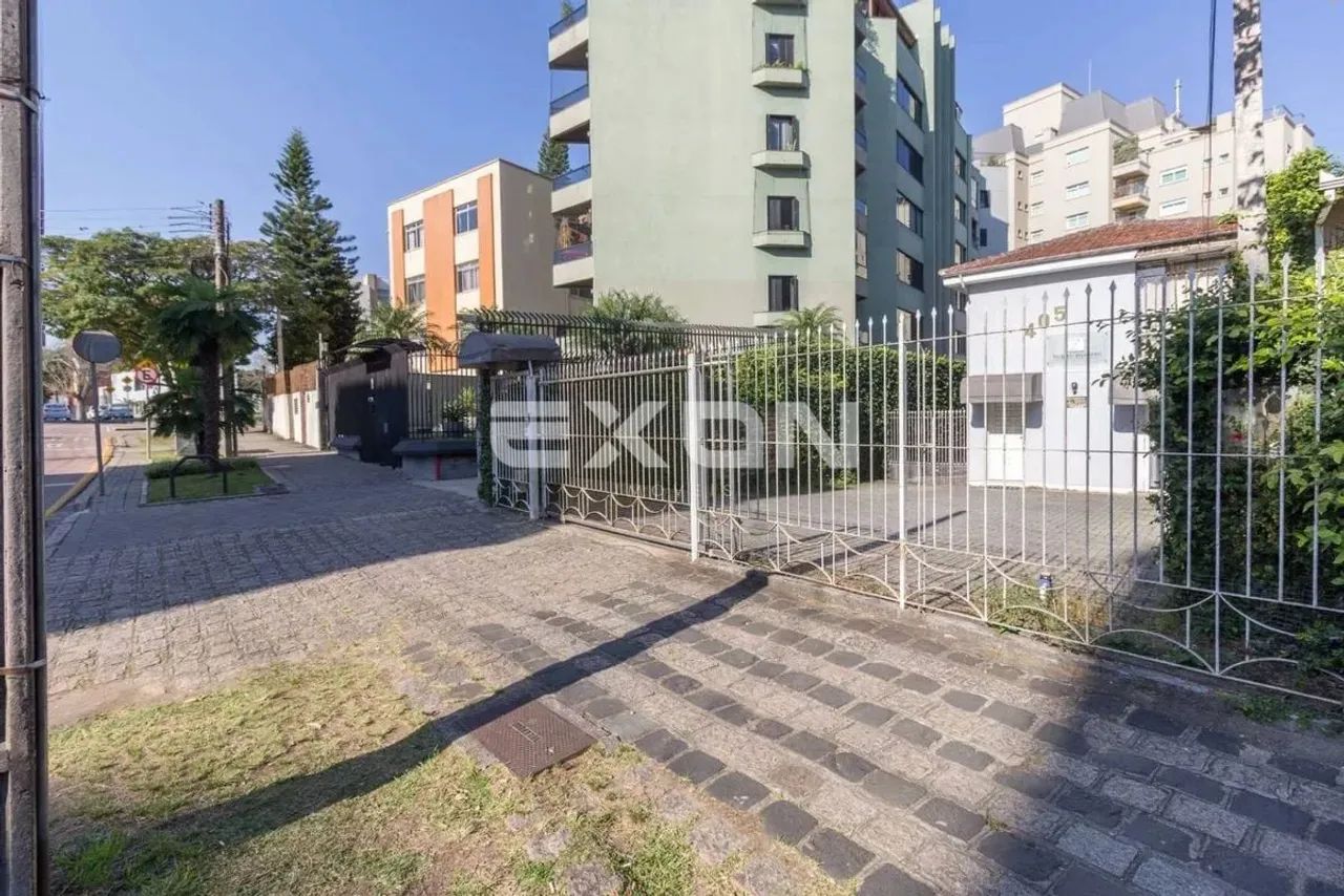 Terreno Comercial Premium: 650m² com Prédio no Coração do Batel - Foto 2