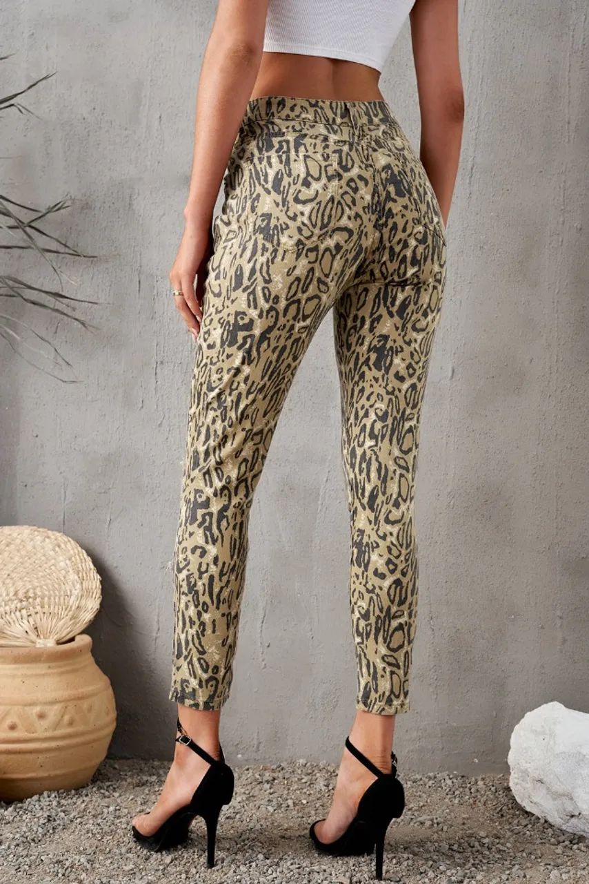 Calça leopard PRODUTO  NOVO - Foto 3