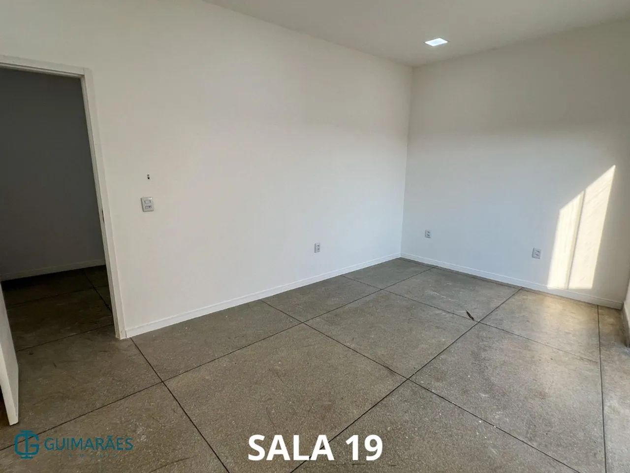 Salas Comerciais para Locação  Edifício Comercial no 3º Andar - Foto 13