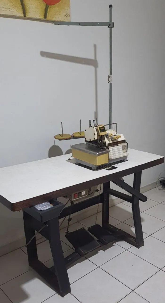 Máquina de costura  - Foto 4