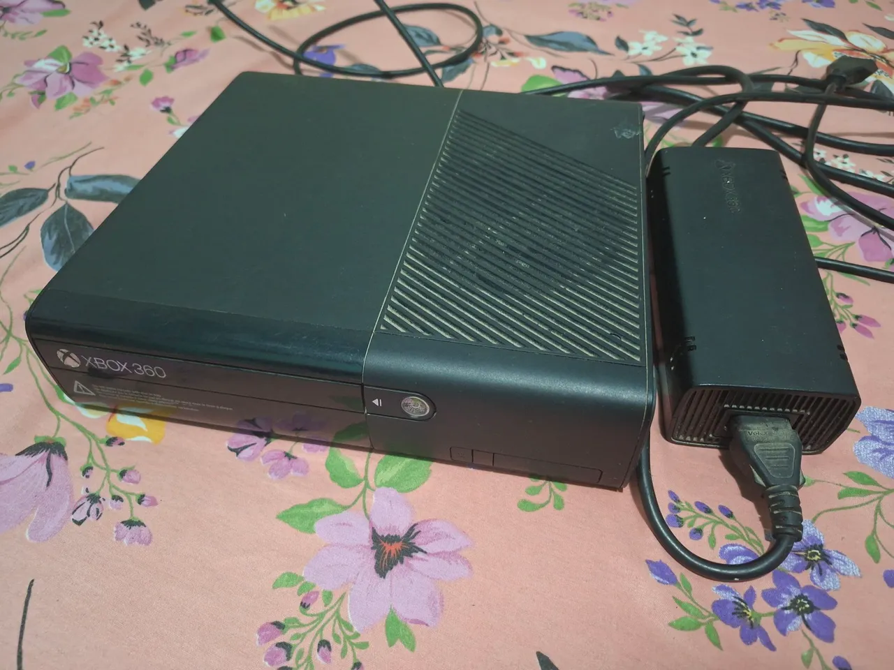 Xbox 360 Seminovo com Fonte Original