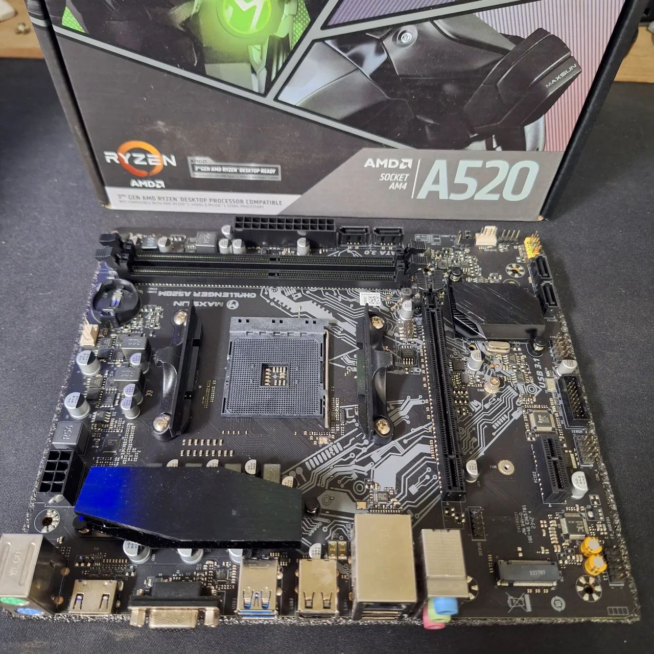 Placa Mãe MAXSUN A520M AM4 (Ryzen) NOVA NA CAIXA! Zero Uso! LEIA!