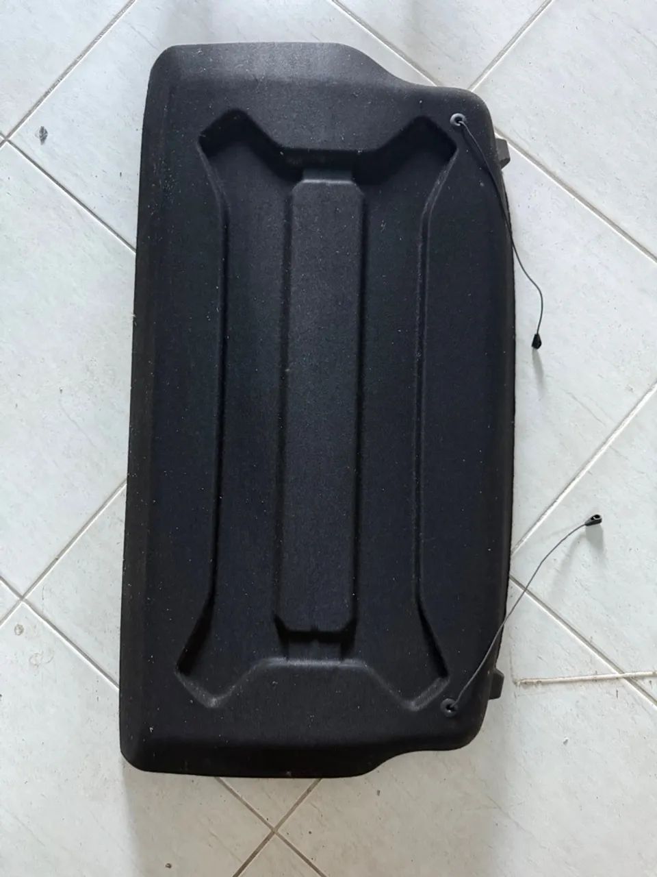 Tampao do porta-malas  Jeep renegade 2016 a 22 - Foto 2
