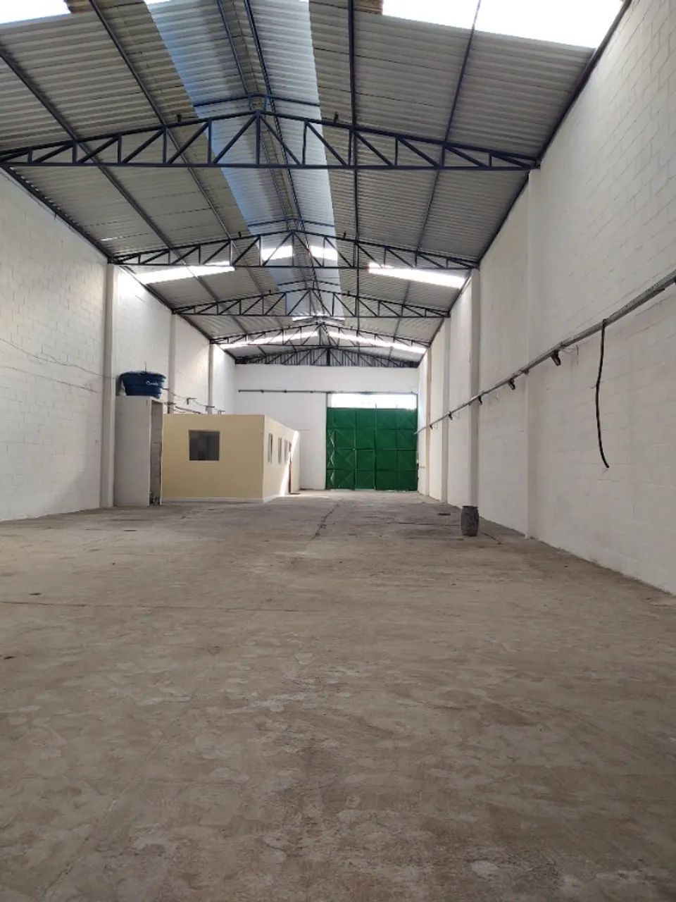 Leia a Descrição Galpão 360m² Vila São Luís Duque de Caxias próximo Rodovia Washington Lui