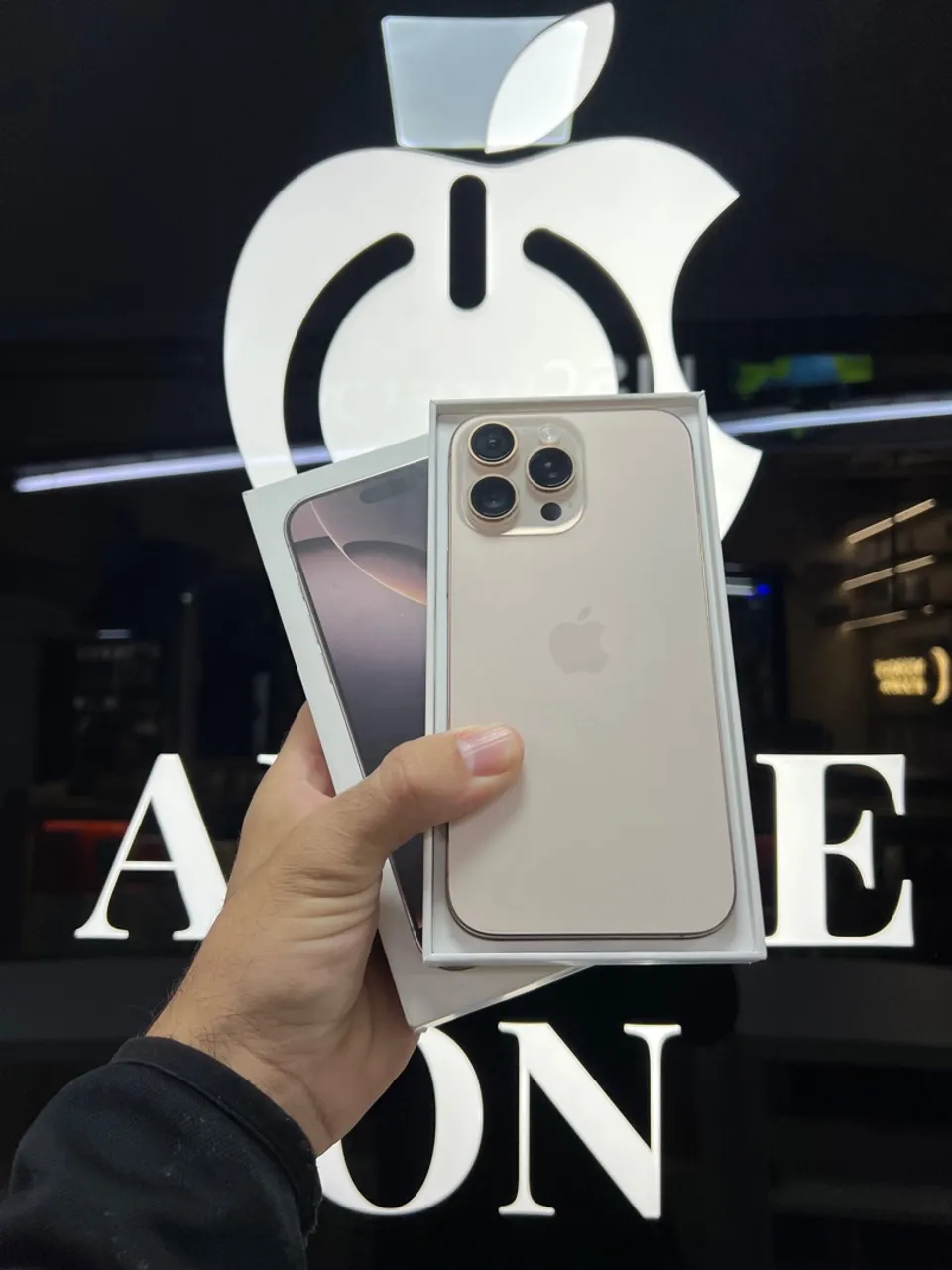 APPLE ON IPHONE 16 PRO MAX 512GB DESERT COM CAIXA ZERADO GARANTIA PROMOÇÃO