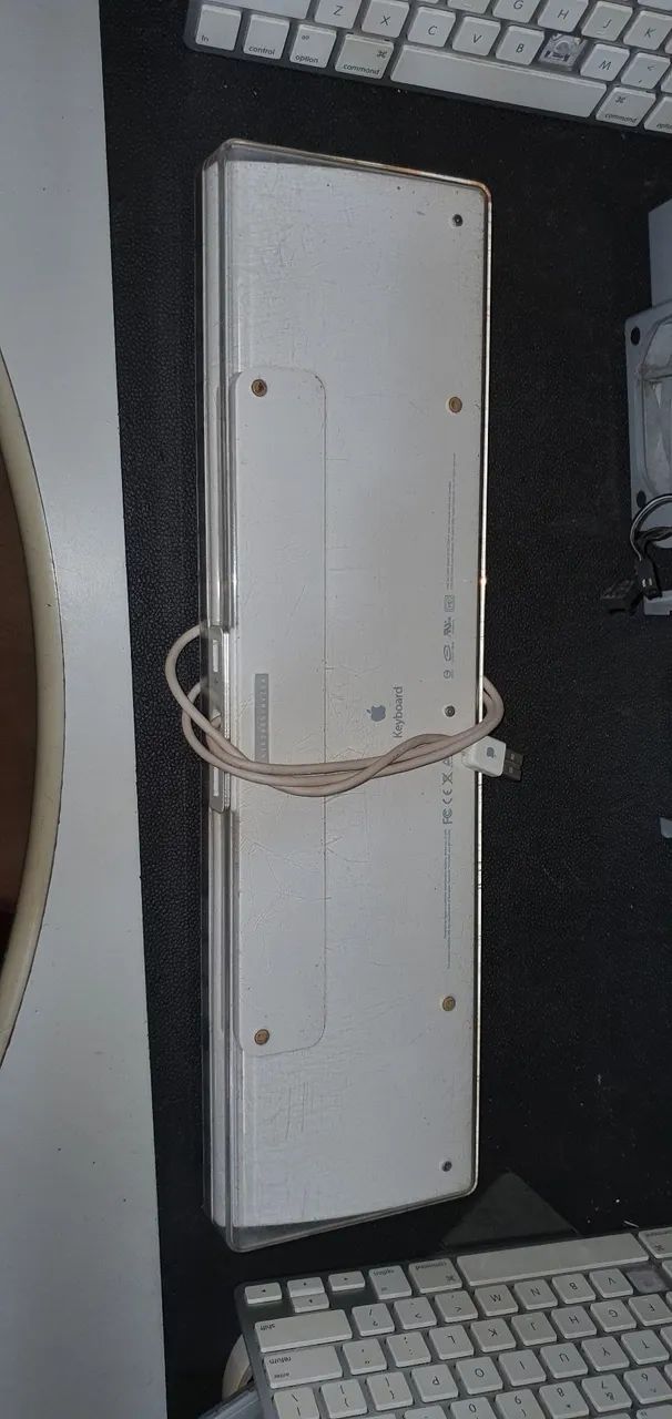 Teclado Apple com detalhes  - Foto 2