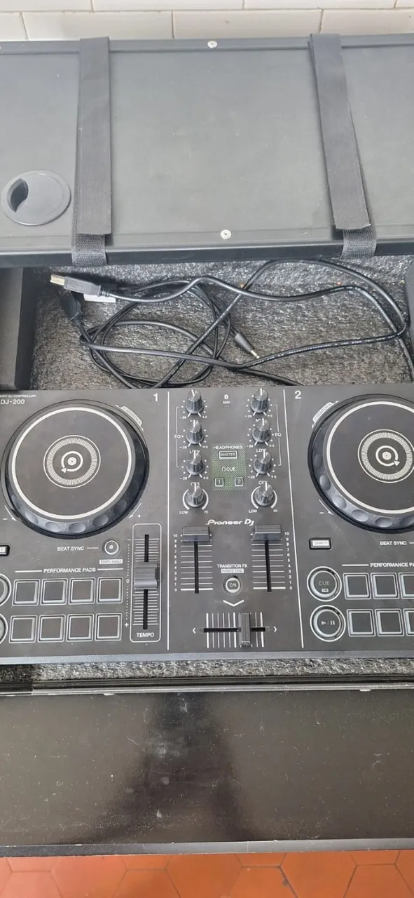 pioneer ddj 200
