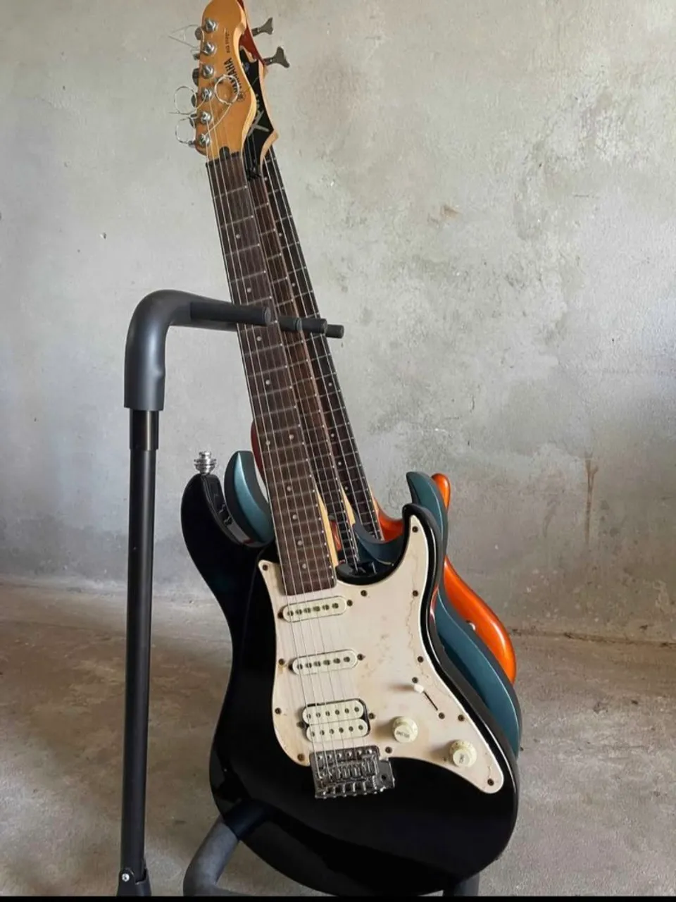 Yamaha strato/ Cort x6 micro afinação/ pedaleira