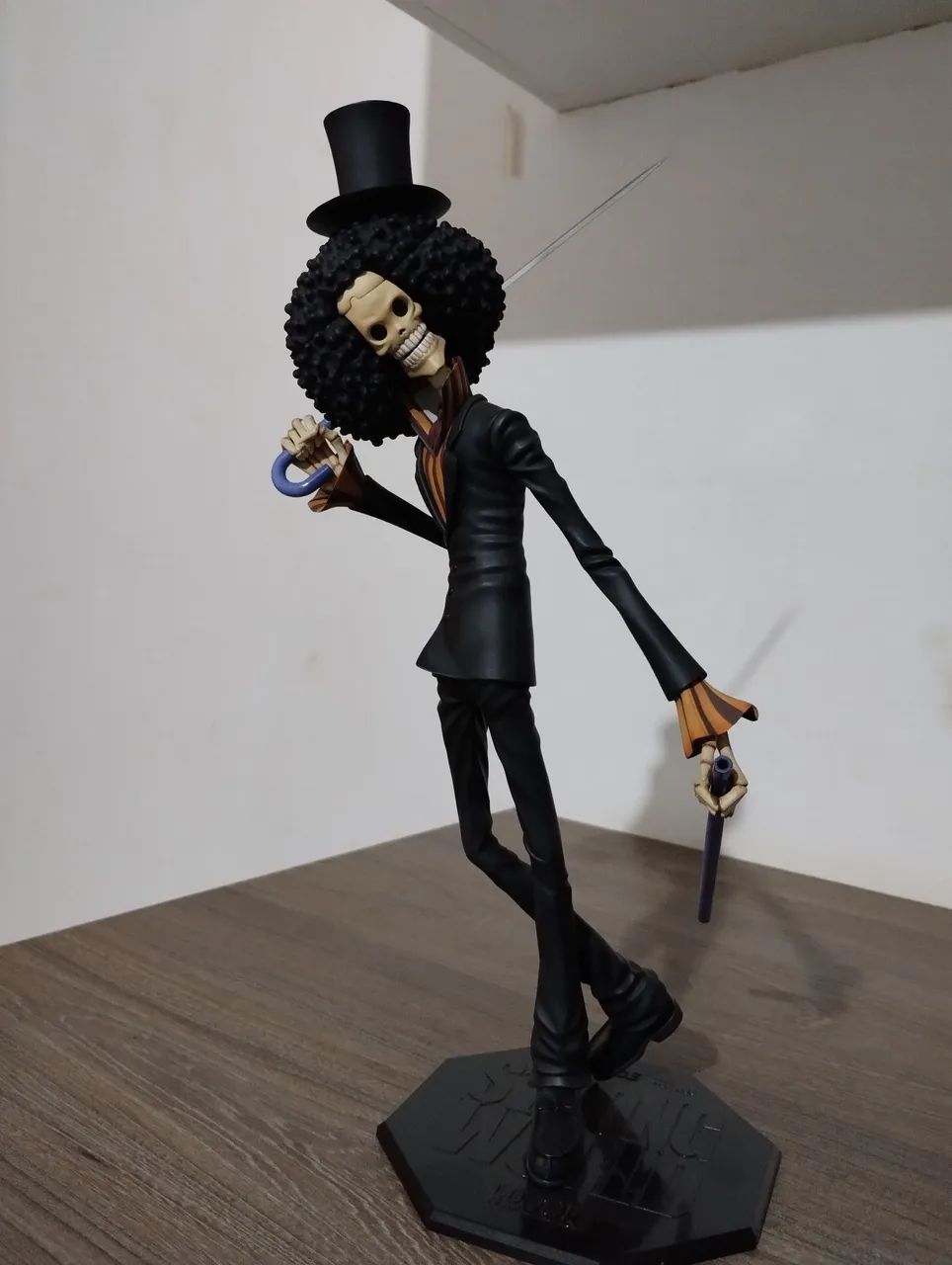 Brook megahouse 