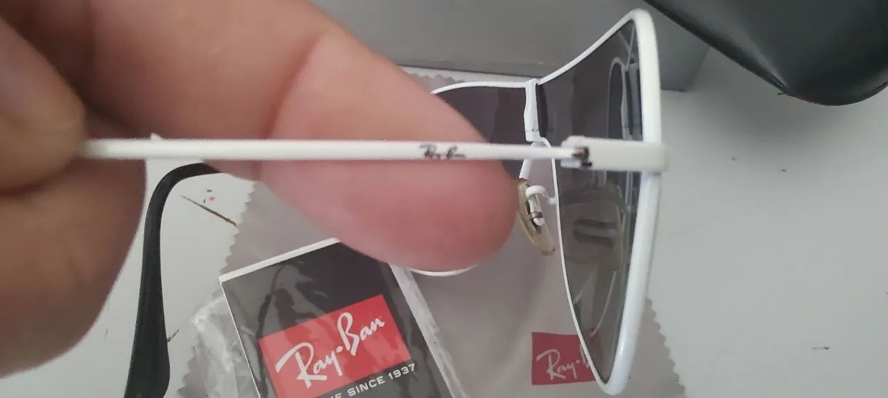 Óculos de sol Ray-Ban Aviator branco