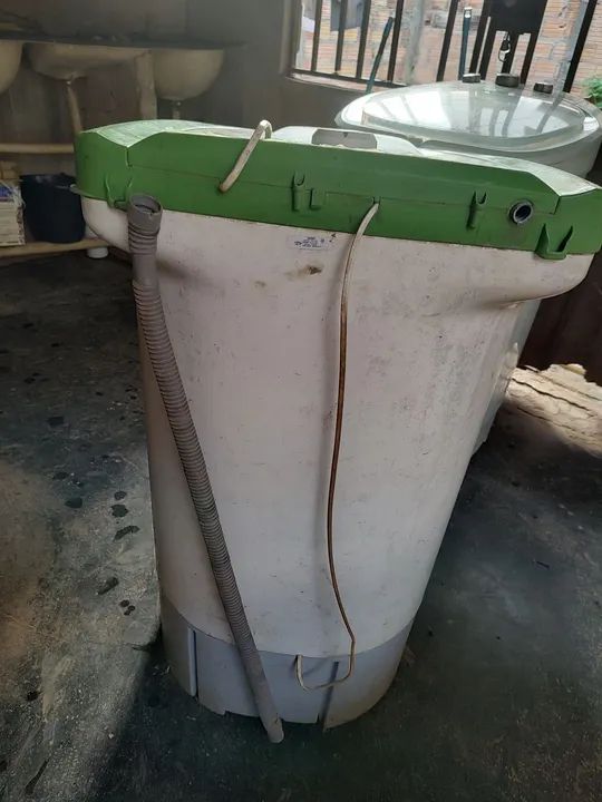 Vende-se tanquinho Arno 11kg no bairro cidade Jardim 