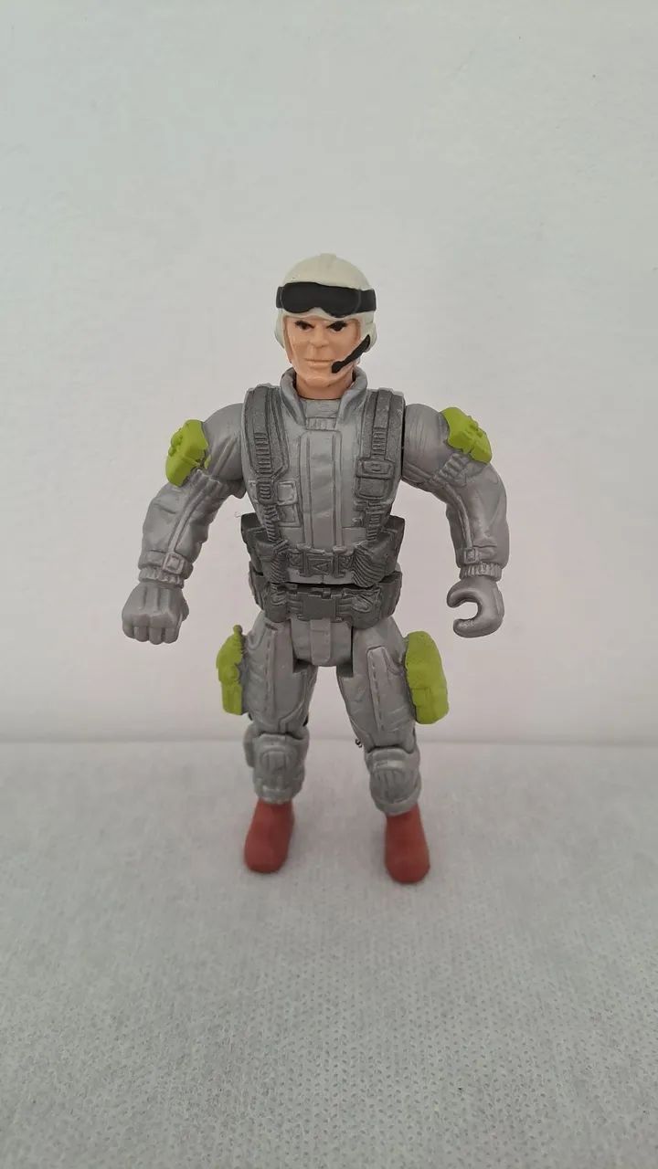 ** MT J. Dean Variante Exclusivo Veículos SOS Commandos Gulliver - Foto 3