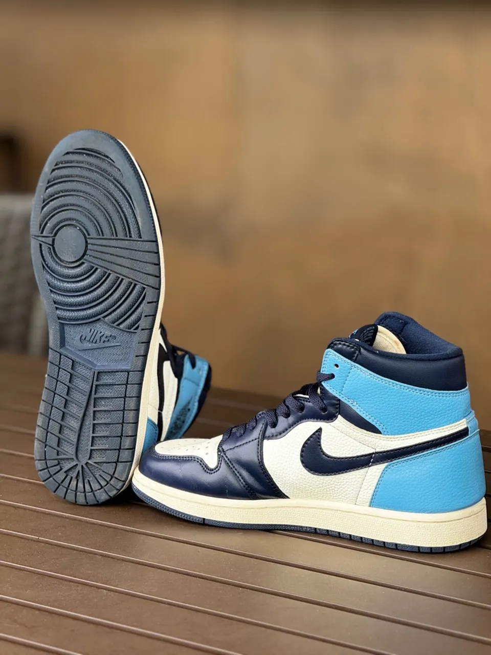 AIR JORDAN 1 RETRÔ HIGH OG UNIVERSITY BLUE