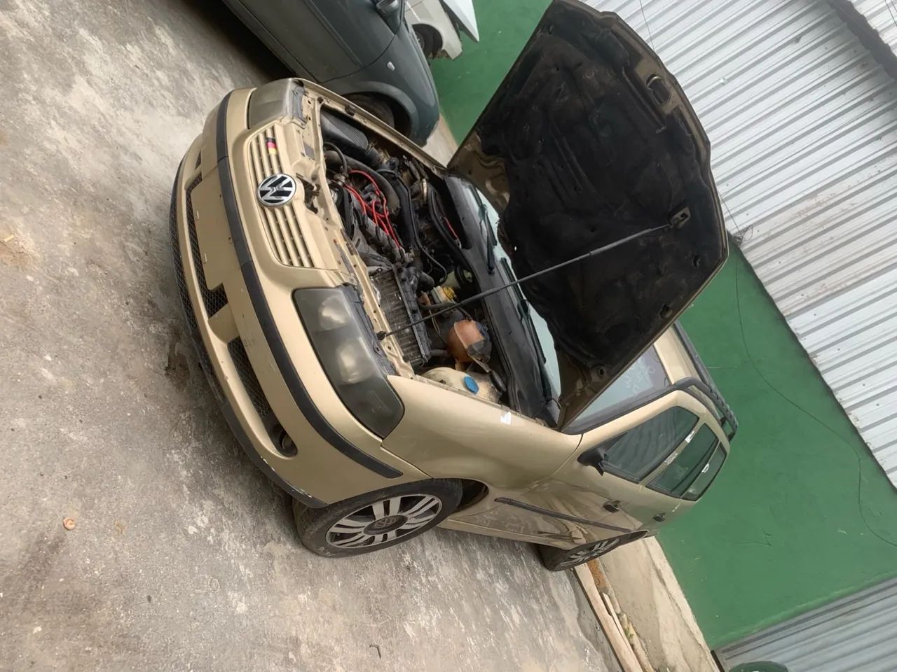 Sucata: Parati 1.0 16v TURBO. 