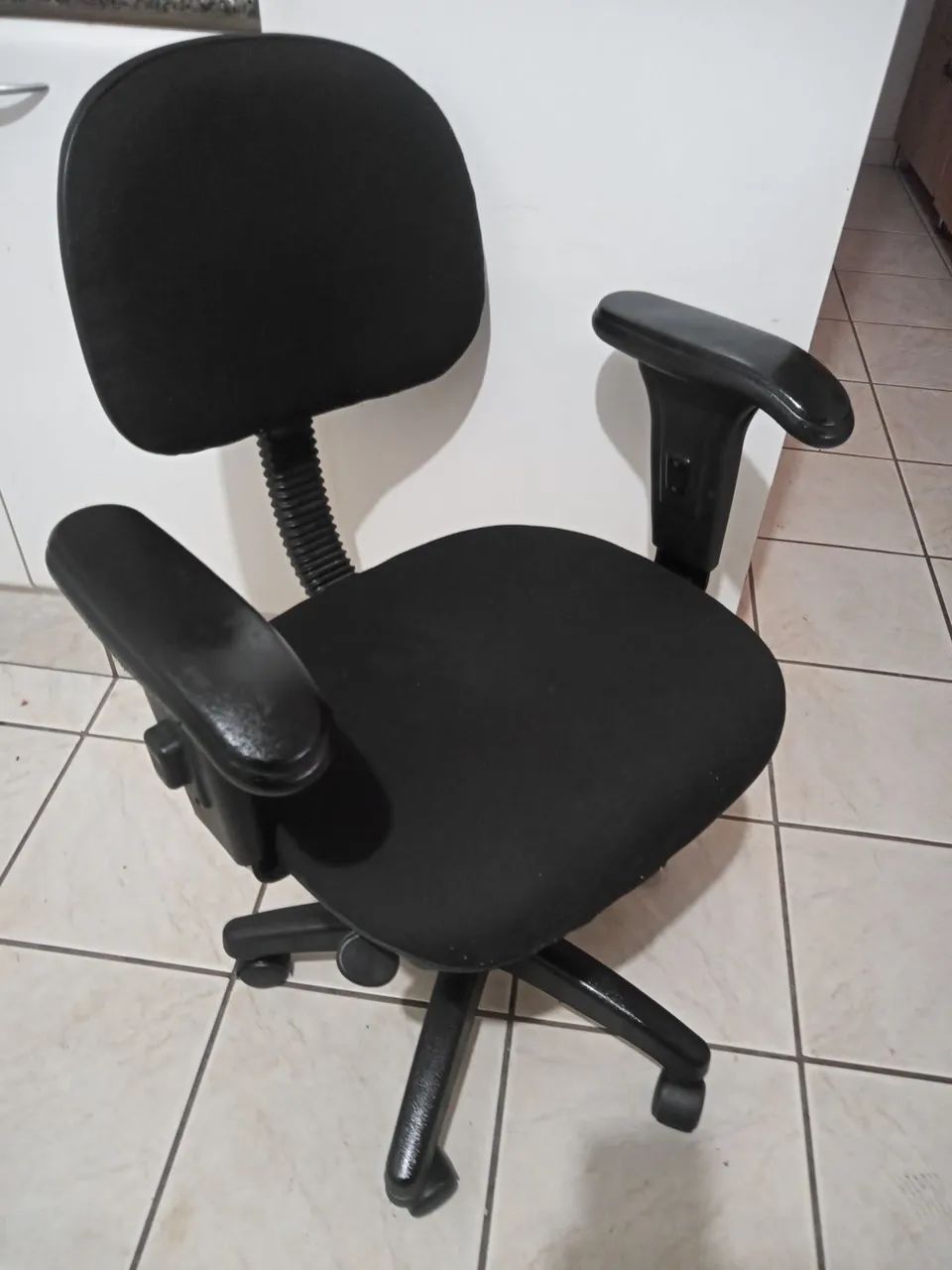 Cadeira de Escritório Giratória Preta - Foto 2